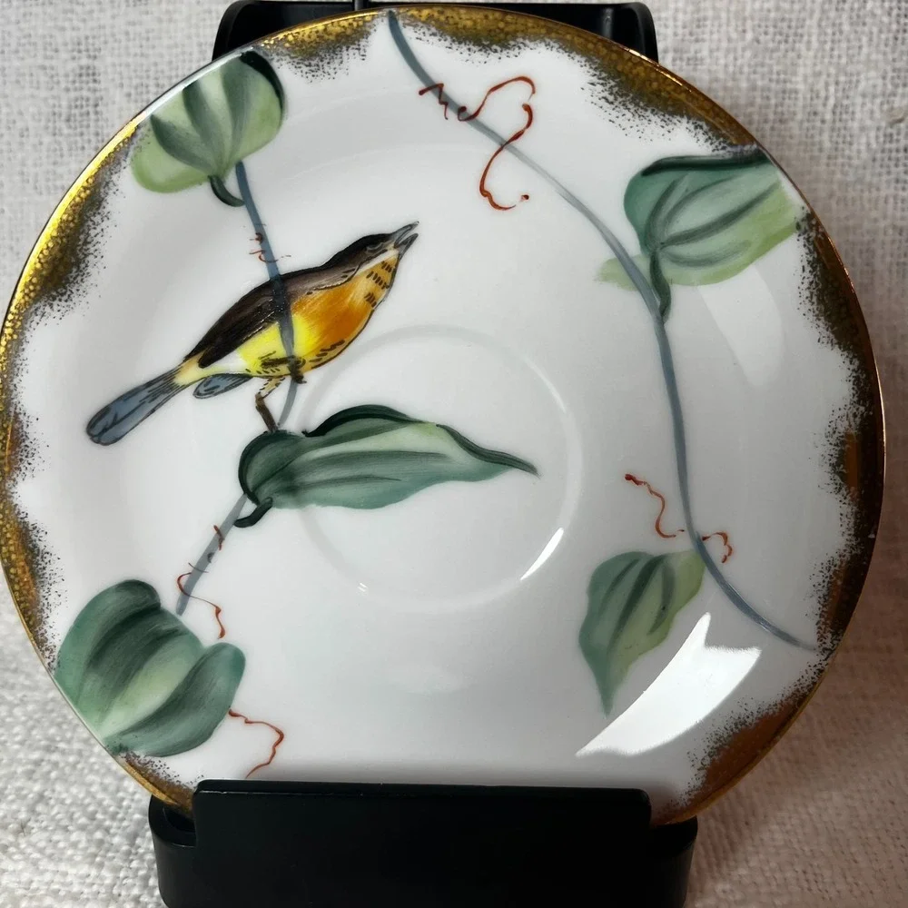 Vintage Lefton China‎ Hand Painted Yellow-Breasted Chat Bird 5.75